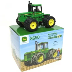 1/64 John Deere 8650 4WD with Duals, 2016 National Farm Toy Show