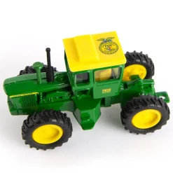1/64 John Deere 7020 4WD with FFA Logo