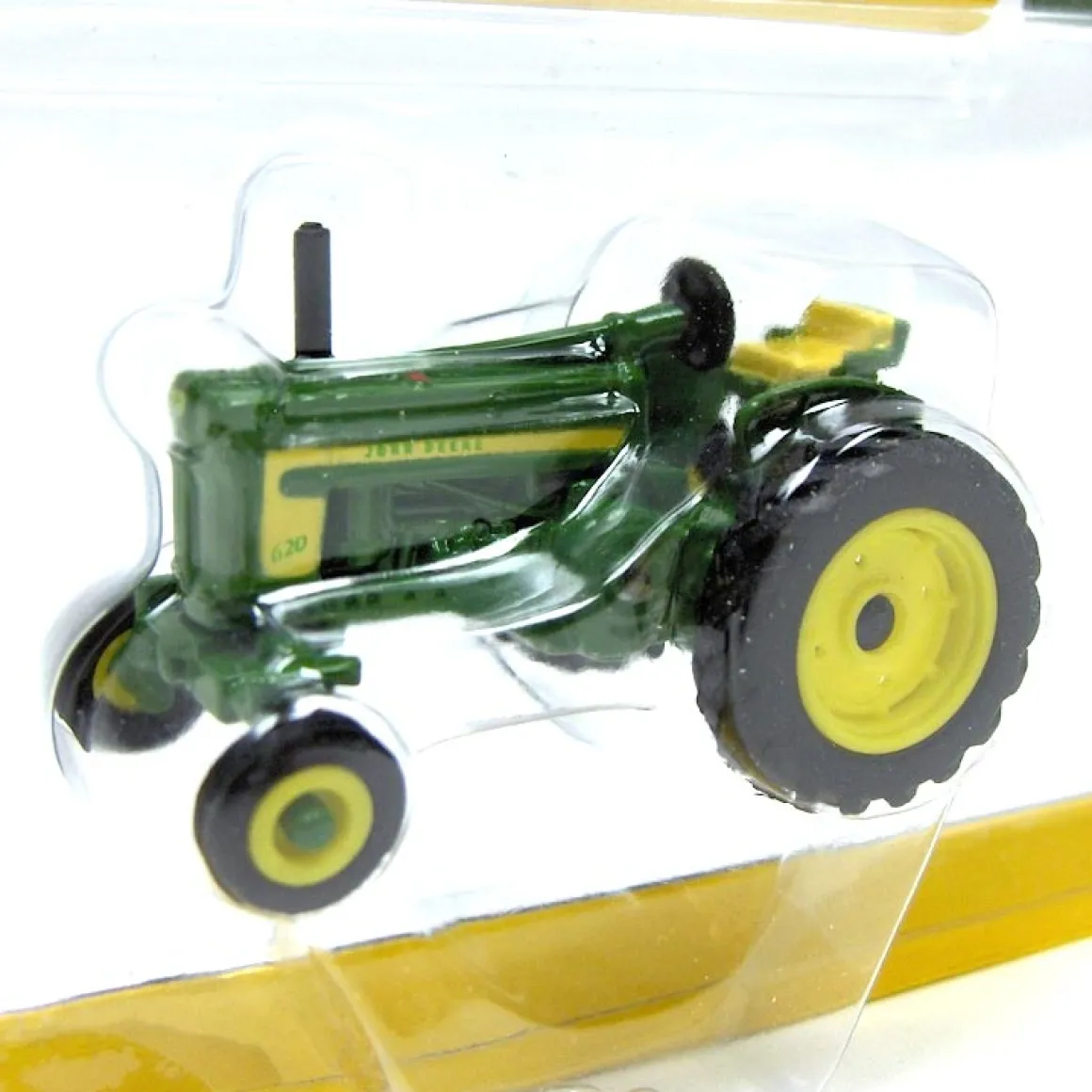 1/64 John Deere 620 Wide Front, ERTL State Series #46: New Hampshire