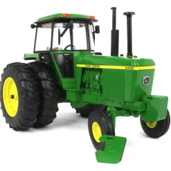 1/16 John Deere 4430 Wide Front Tractor with Rear Duals, ERTL Prestige Collection