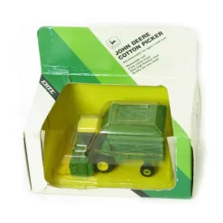 1/80 John Deere Cotton Picker from the 1980s