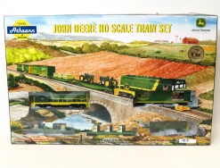 1/87 John Deere HO Scale 70 Series Train Set #7 by Athearn, 2003 Edition
