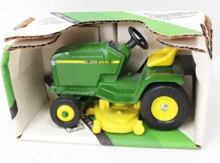 1/16 John Deere Lawn & Garden Tractor