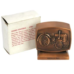 1923 John Deere Model "D" John Deere Employees Credit Union Bank, 3rd Edition