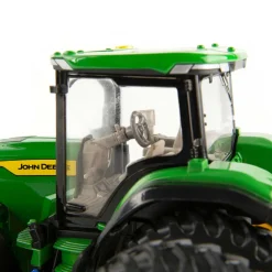 1/32 John Deere 8R 370 with Front & Rear Duals