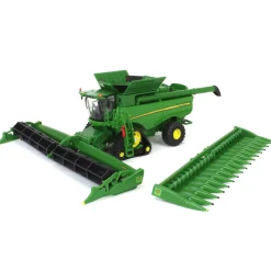 1/64 John Deere S780 Tracked Combine with Corn & Grain Heads, ERTL Prestige Collection