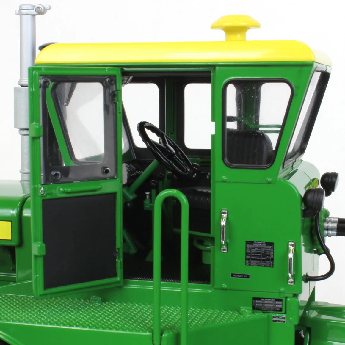 1/16 John Deere WA-14 Vintage 4WD, ERTL Prestige Select #2 (1/16 Tractor Only)