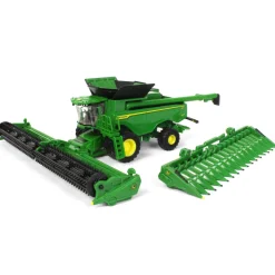 1/64 John Deere X9 1100 Combine with Duals, ERTL Prestige Collection