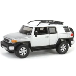 1/64 Johnny Lightning Classic Gold 2022 Release 3A - 2007 Toyota FJ Cruiser, Titanium Silver