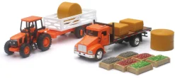 1/43 Kubota Farm Tractor Play Set with Truck, Trailer & Bales