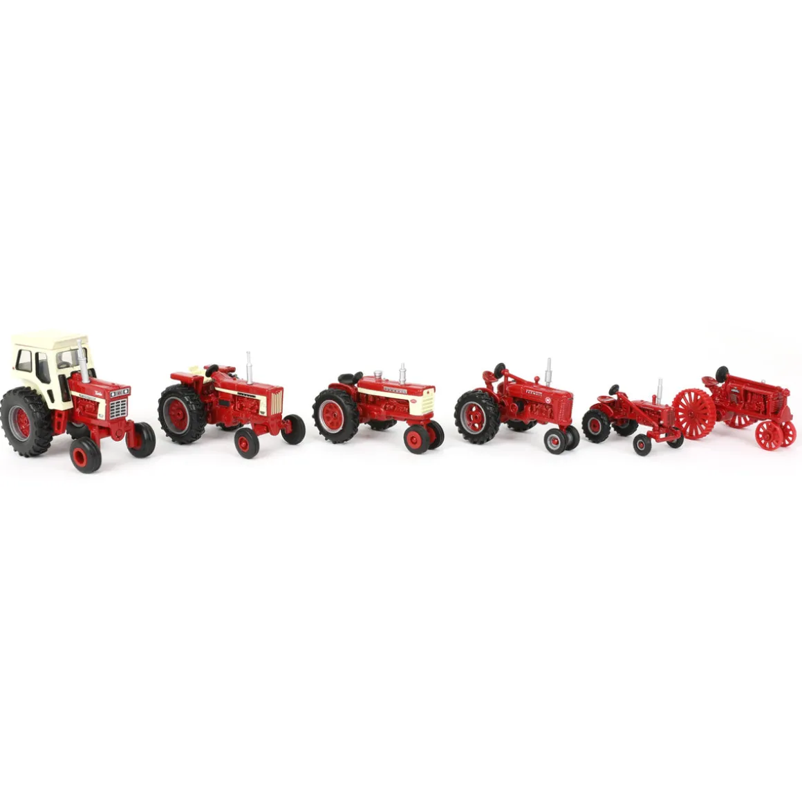 1/64 Limited Edition Farmall 100th Anniversary Set