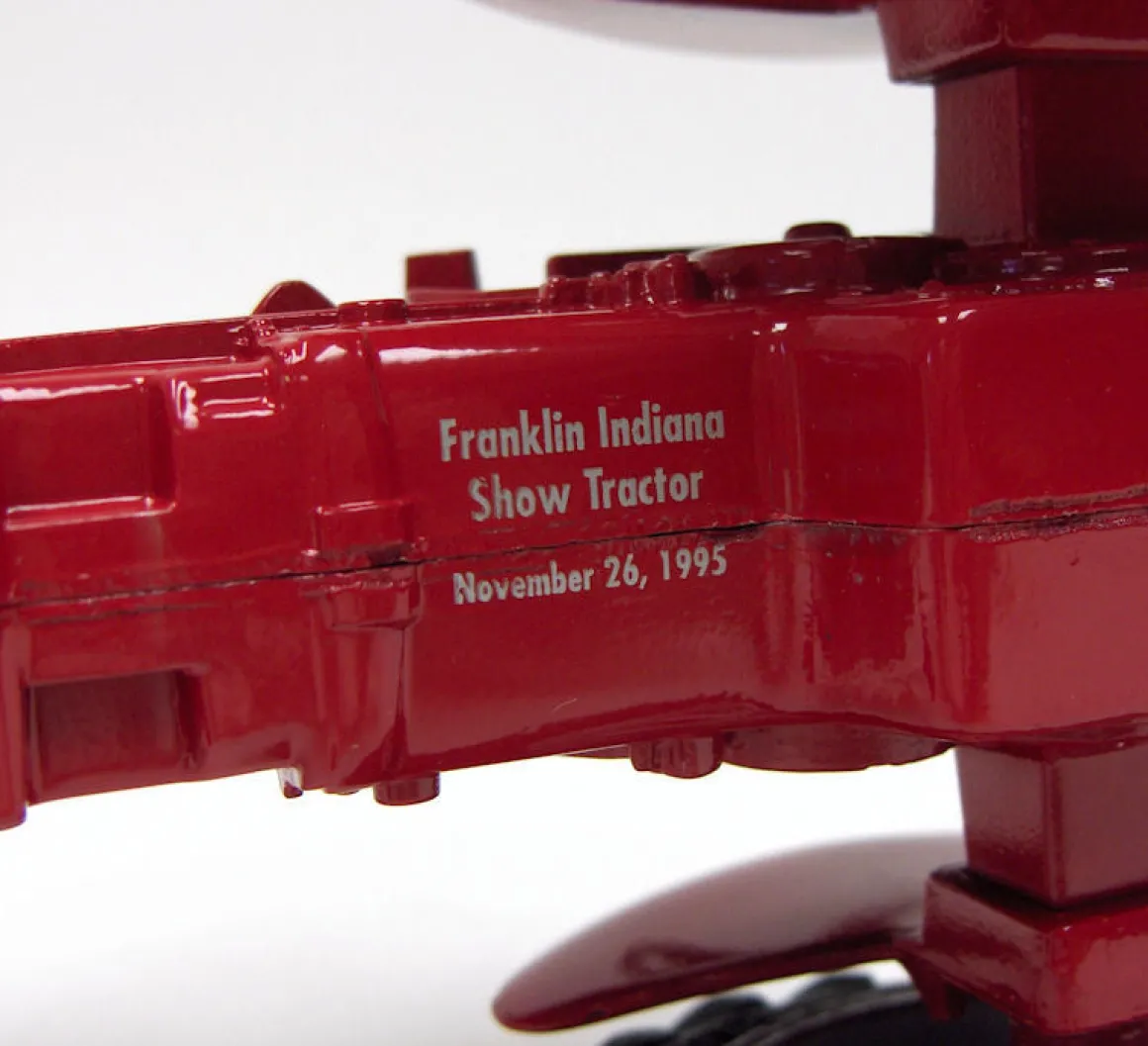 1/16 Limited Edition IH Farmall 300 Wide Front, 1995 Southern Indiana Toy Show