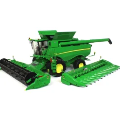 1/16 Limited Edition John Deere S780 Combine, ERTL Prestige Select