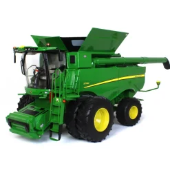 1/16 Limited Edition John Deere S780 Combine, ERTL Prestige Select