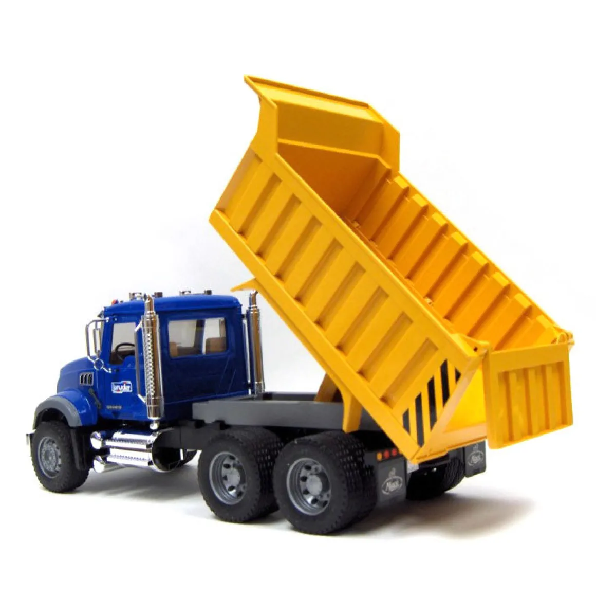 1/16 MACK Granite Dump Truck by Bruder