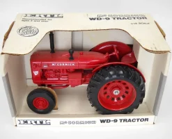 1/16 McCormick WD-9 TSC 1992 Special Edition by ERTL