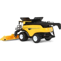 1/64 New Holland CR8.90 Combine with Corn & Grain Heads, ERTL Prestige Collection