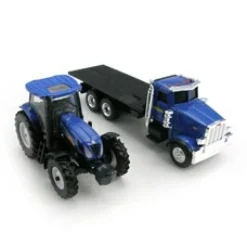 1/64 New Holland Peterbilt 367 Straight Truck with T7030 Tractor