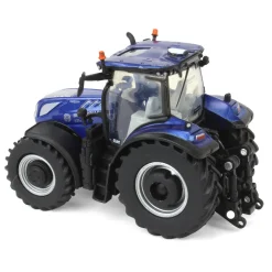 1/64 New Holland T7.270 Blue Power Tractor, ERTL Prestige
