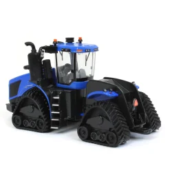 1/64 New Holland T9.600 SmartTrax, 2021 Farm Show Edition