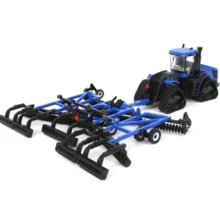1/64 New Holland T9.700 SmartTrax II with PLM Intelligence & Folding Disc