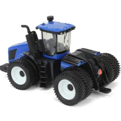 1/64 New Holland T9.580 Tractor by ERTL
