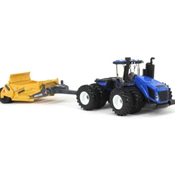 1/64 New Holland T9.700 Tractor with Ashland 2811E Scraper