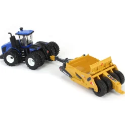 1/64 New Holland T9.700 Tractor with Ashland 2811E Scraper