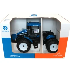 1/16 New Holland TJ425 4WD with Duals, Made in the USA