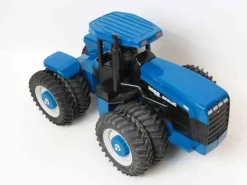1/16 New Holland Versatile 9882 with Duals, Made in the USA