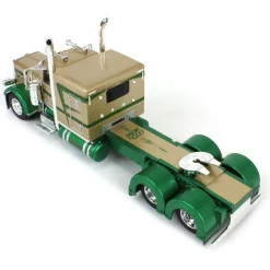 1/64 Peterbilt 389 with Mississippi LPG Tandem-axle Tanker, Farmer's Oil Co. Mop & Glo, DCP by First Gear
