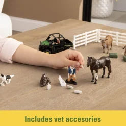 1/32 30-Piece Veterinarian Set with John Deere Gator
