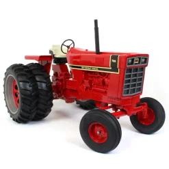 1/8 "Black Stripe" International Harvester 766 Wide Front with Duals, 2021 PA Farm Show, 1 of 99