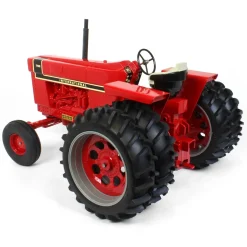 1/8 "Black Stripe" International Harvester 766 Wide Front with Duals, 2021 PA Farm Show, 1 of 99