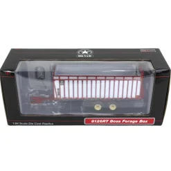 1/64 Red & White Meyer 8126RT Boss Forage Trailer