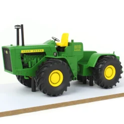 1/32 RESIN John Deere 8010 4WD Tractor