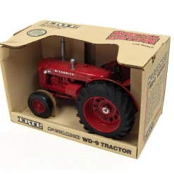 1/16 Special Edition IH McCormick WD-9 Tractor