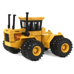 1/64 Steiger Super Wildcat II Industrial Yellow Tractor