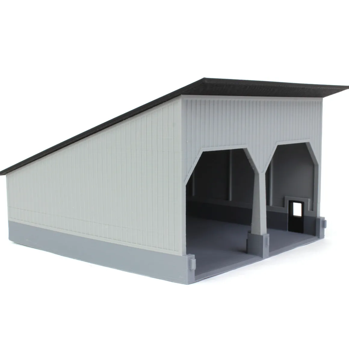 1/64 The Double Bay 40ft x 40ft Cattle Shed, Gray/Black, 3D Printed