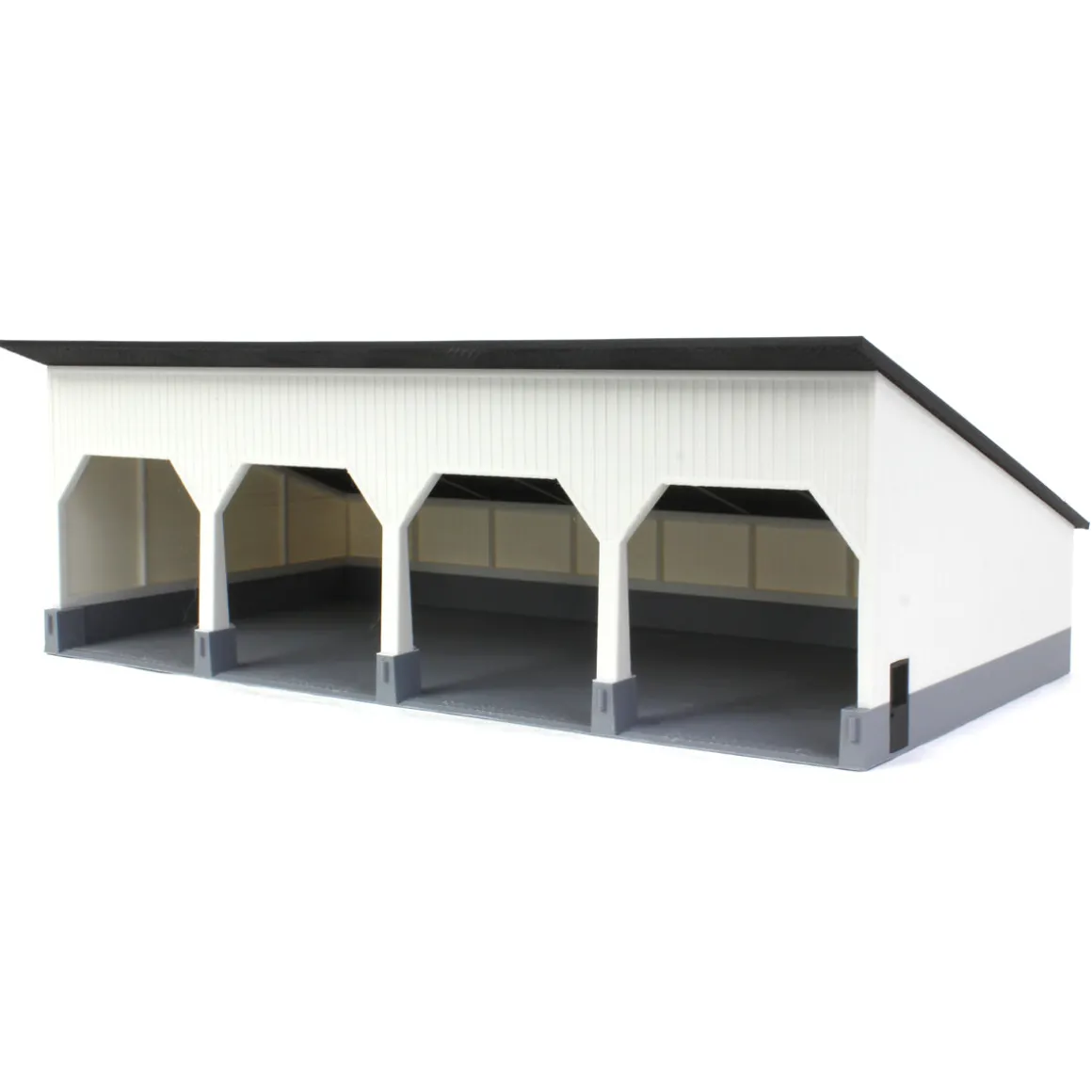 1/64 The Quad Bay 40ft x 80ft Cattle Shed, Black/White, 3D Printed