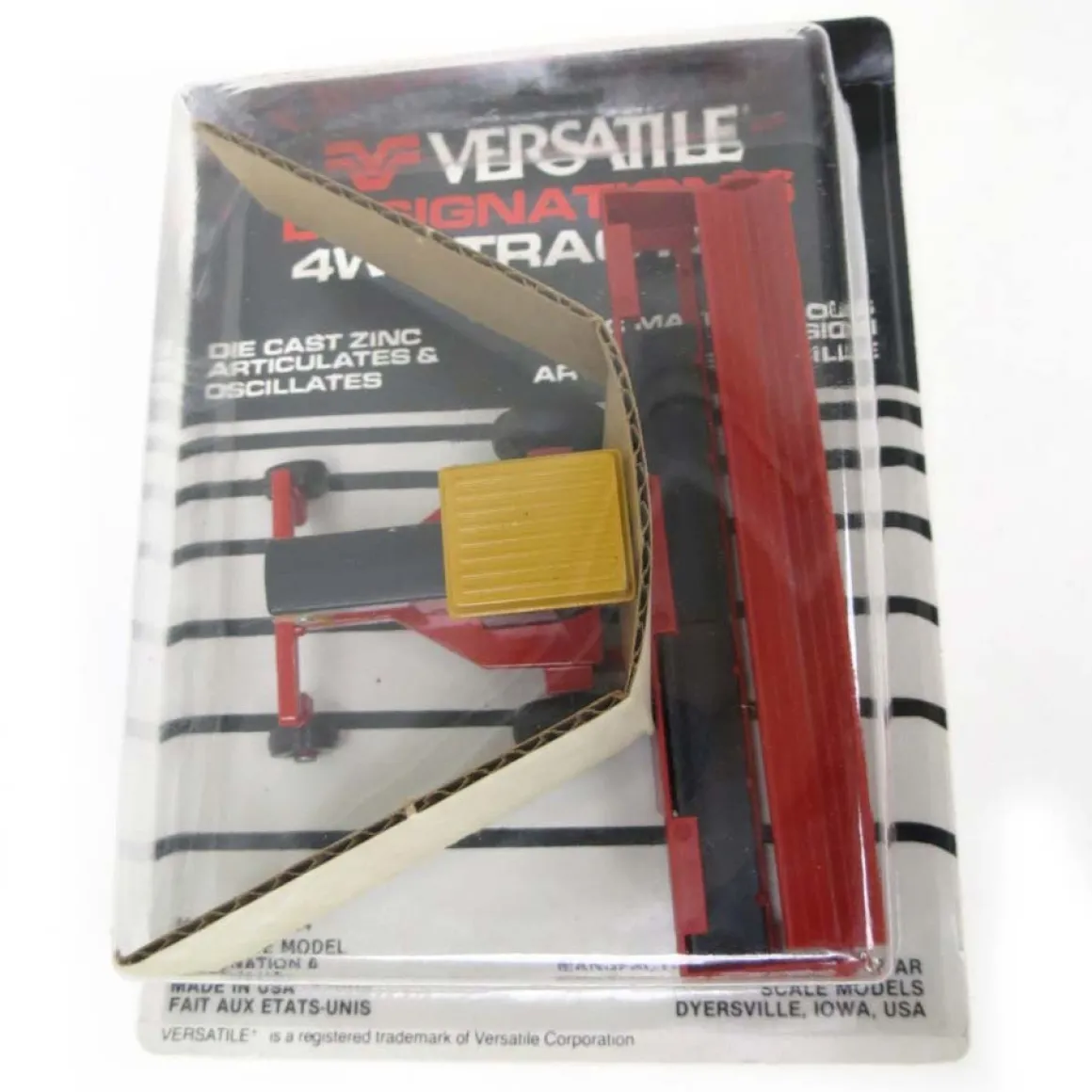 1/64 Versatile 4700 Windrower by Scale Models