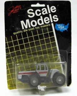 1/64 White 4-270 Red Stripe 4WD with Duals by Scale Models