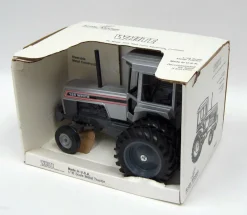 1/16 White 185 2WD w/ Cab and Duals