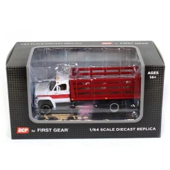 1/64 White & Red 1970s GMC 6500 Stake Truck, DCP by First Gear
