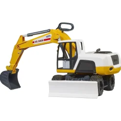 1/16 XE 5000 Mobile Excavator by Bruder