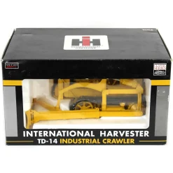 1/16 Yellow International Harvester TD-14 Industrial Crawler with Blade & Metal Tracks
