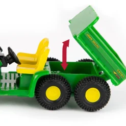 Approx. 1/64 Scale John Deere 70 Piece Value Set with Machine Shed