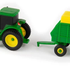 Approx. 1/64 Scale John Deere 70 Piece Value Set with Machine Shed