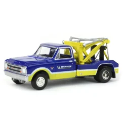 (B&D) 1/64 1967 Chevrolet C-30 Wrecker, Michelin Service Center, Dually Drivers 11 - Damaged Item