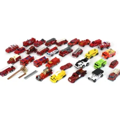 (B&D) Lot of (32) Emergency Vehicles of Various Scales - Damaged Vehicles